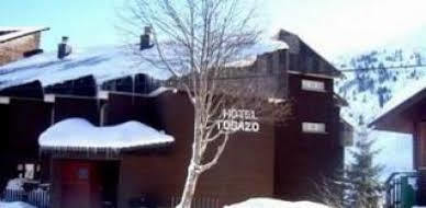 Tobazo Hotel 3*